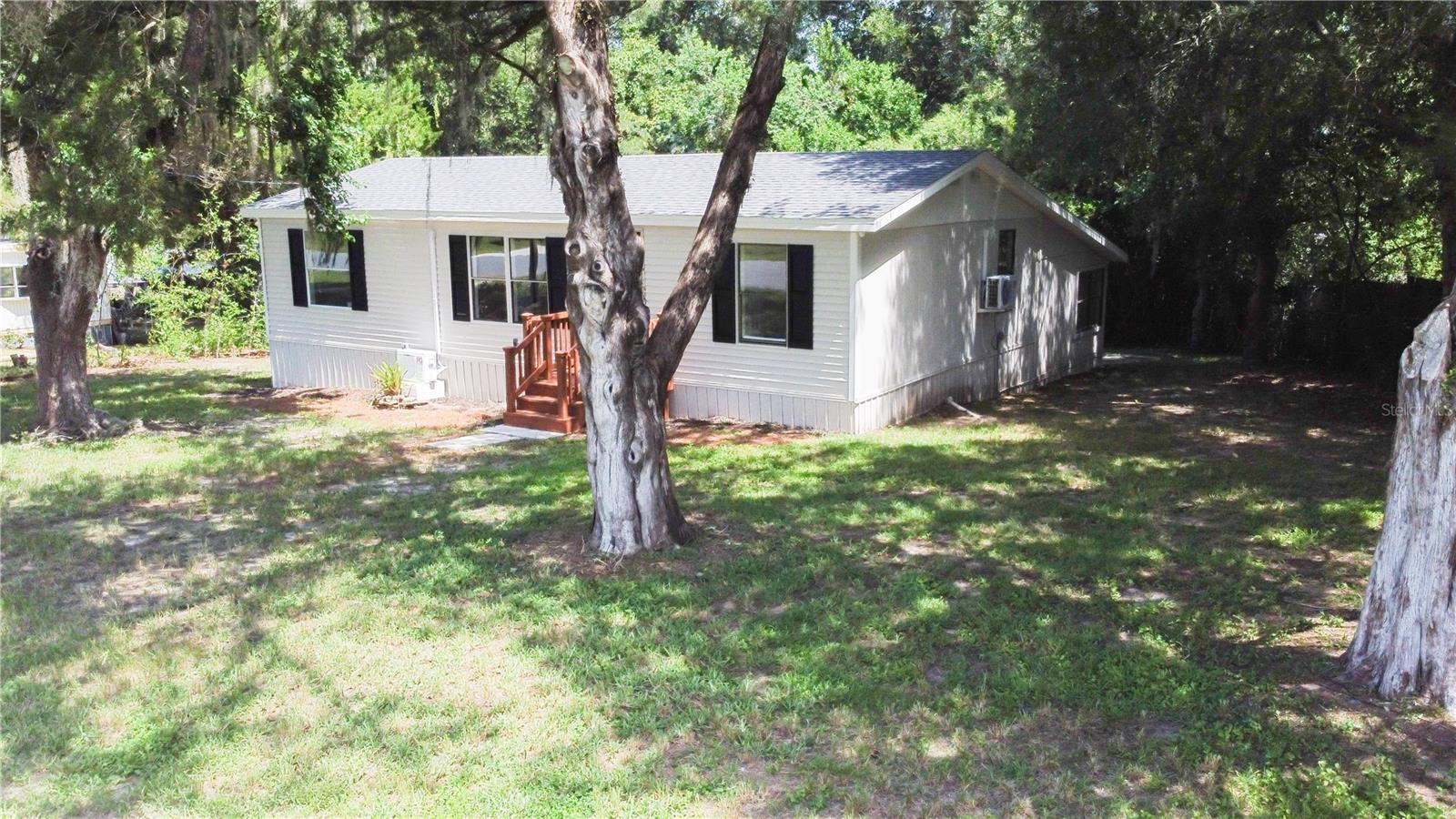 8017 E SKYLINE LANE