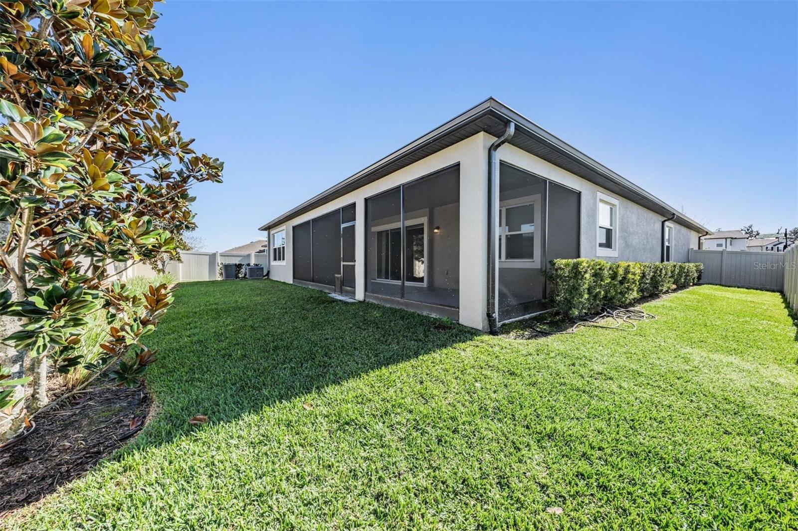 WHISPERING OAKS PRESERVE - Residential