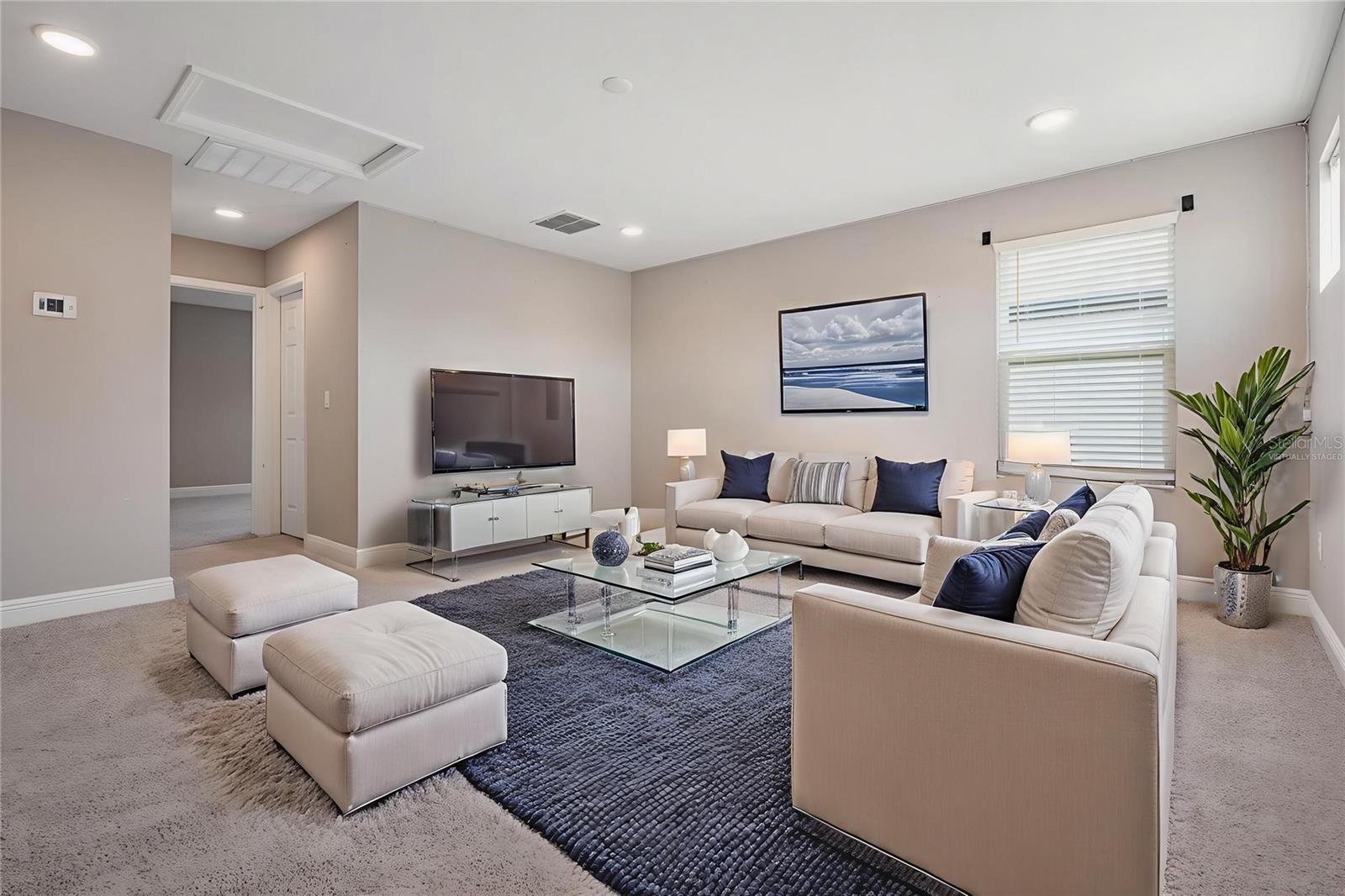 WHISPERING OAKS PRESERVE - Residential