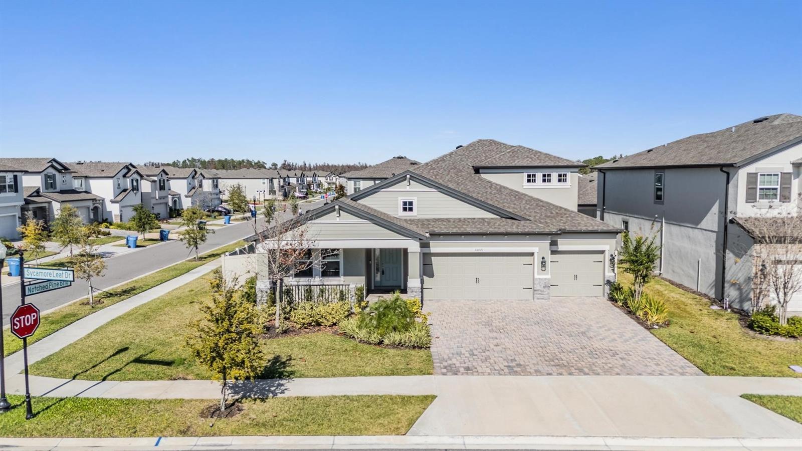 WHISPERING OAKS PRESERVE - Residential