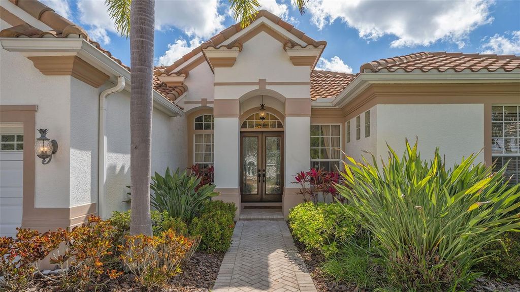 Photo of 8215 Waterview Boulevard, Lakewood Ranch, FL 34202 (MLS # A4684289)