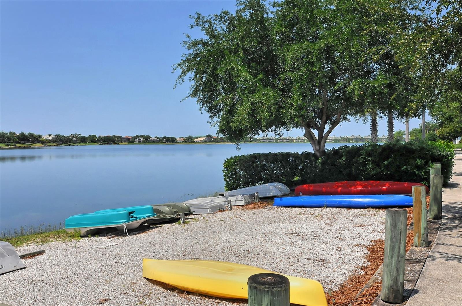 EDGEWATER VILLAGE SUBPHASE B - Residential