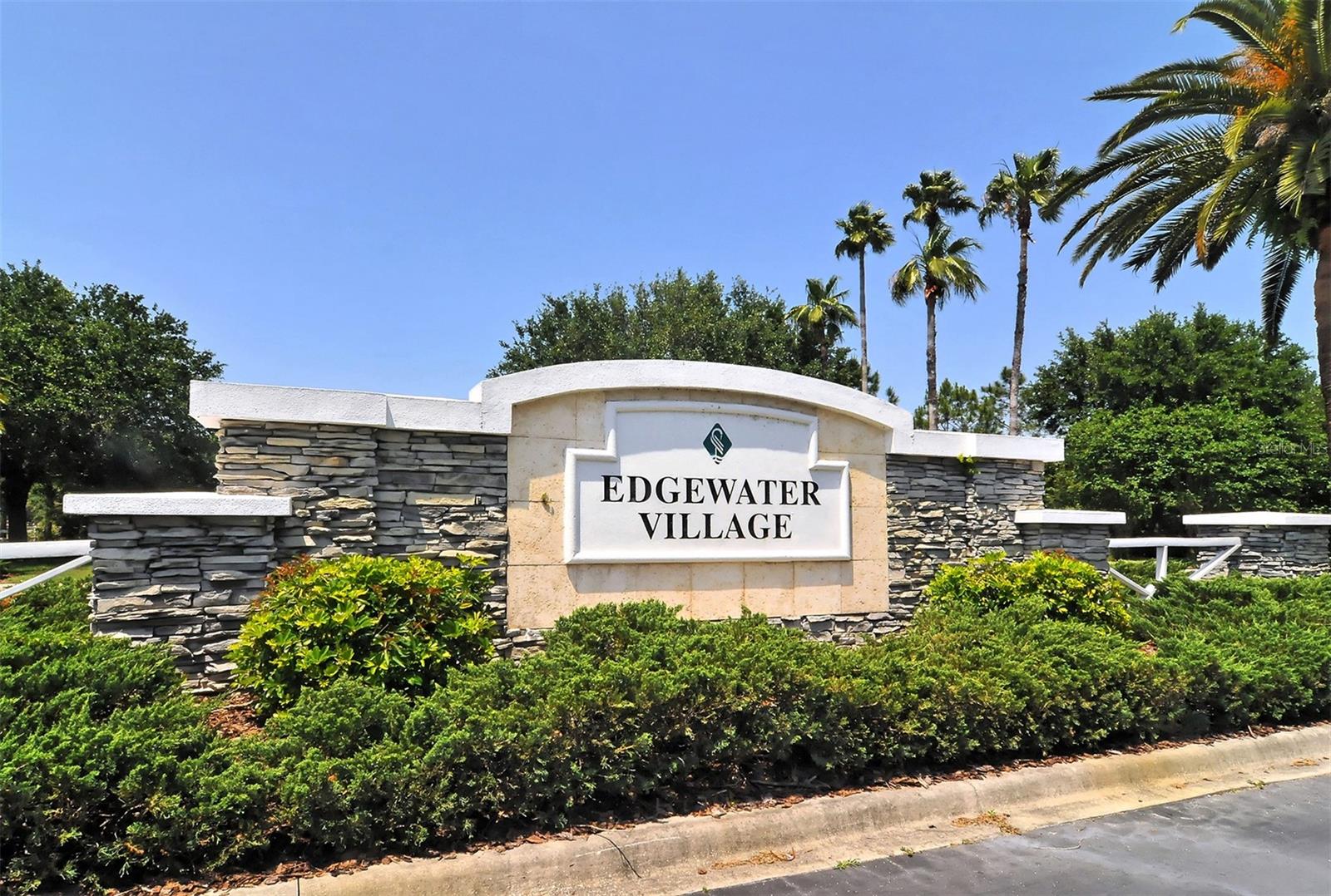 EDGEWATER VILLAGE SUBPHASE B - Residential