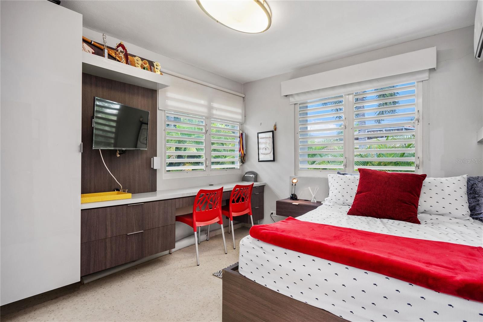 GARDEN HILLS SUR - Residential