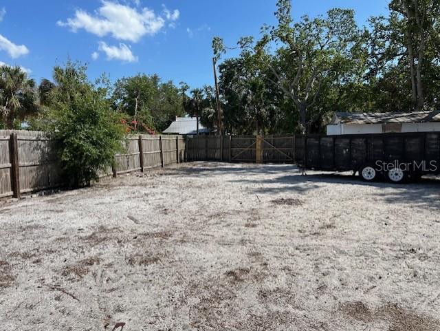 SAUNDERS V A RESUB - Residential