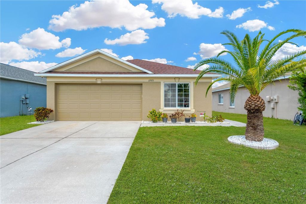 Photo of 12925 Fieldmoor Court, Riverview, FL 33579 (MLS # TB8388950)