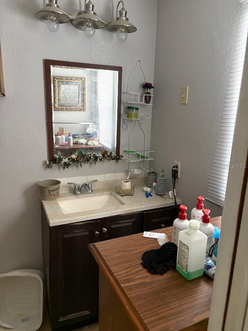 BVL UNIT 7 3RD ADD - Residential