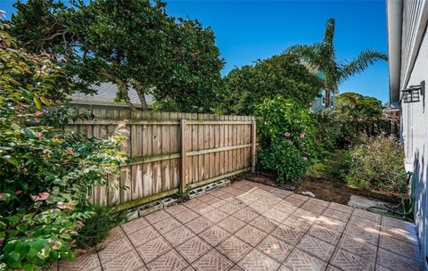 A home in PALM HARBOR