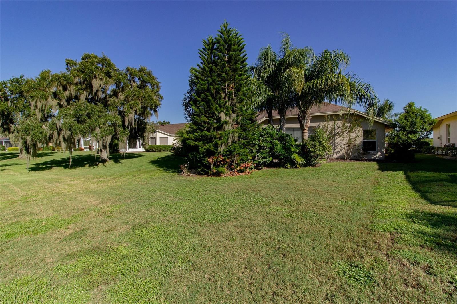 FAIRWAY OAKS - Residential