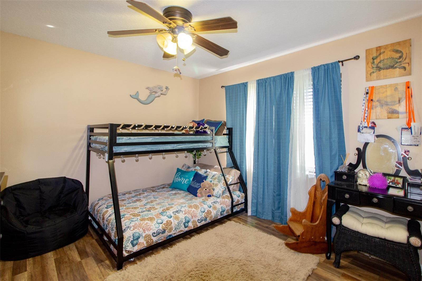 FAIRWAY OAKS - Residential