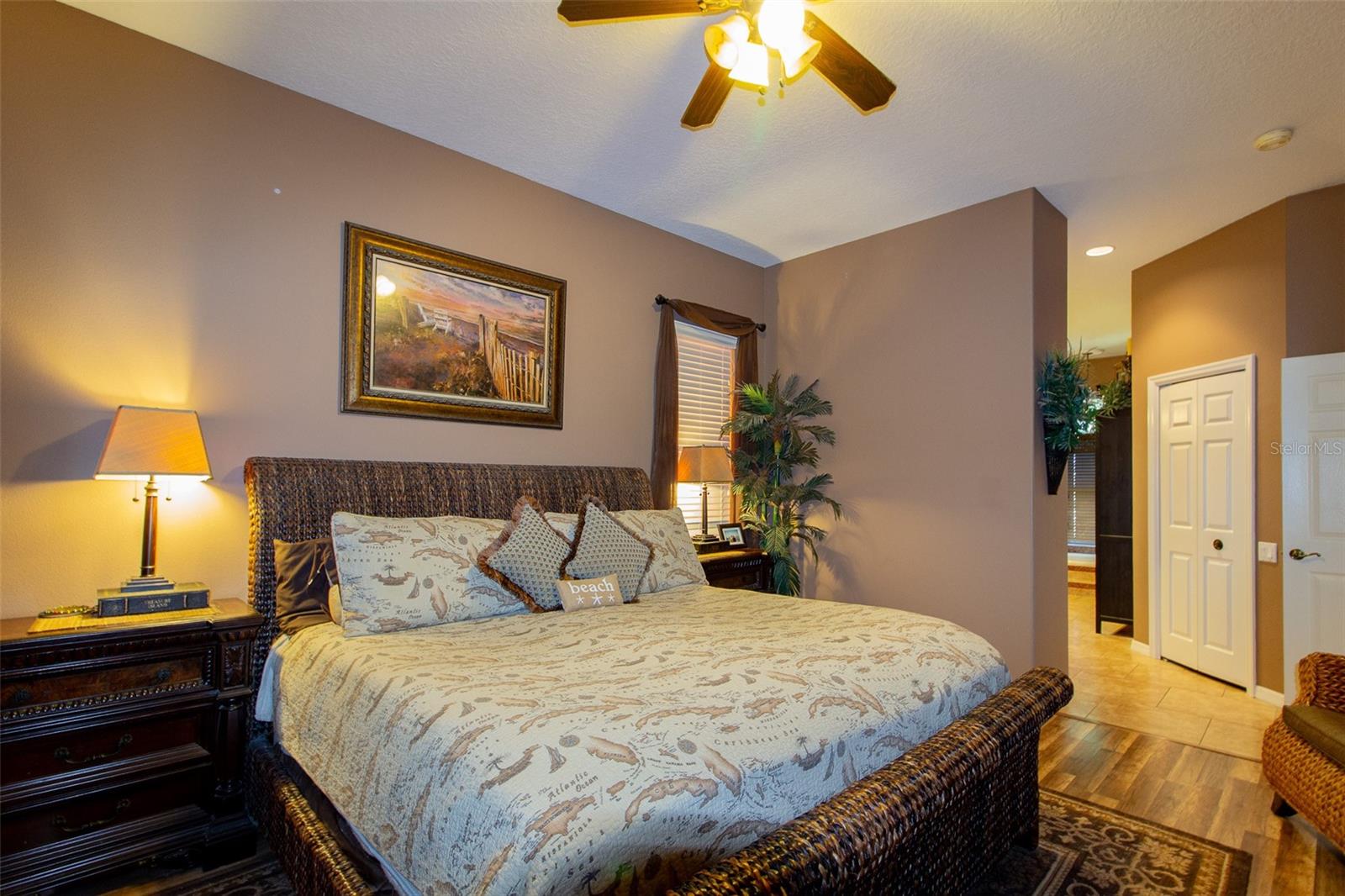 FAIRWAY OAKS - Residential