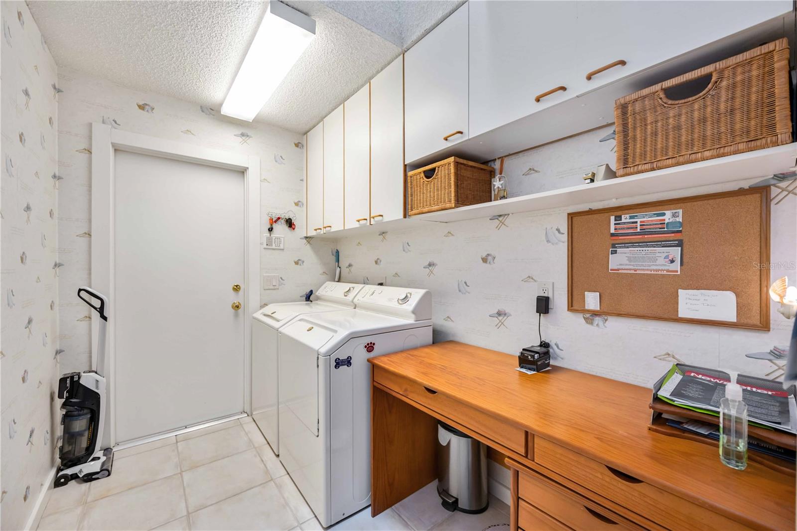 PALM AIRE - Residential