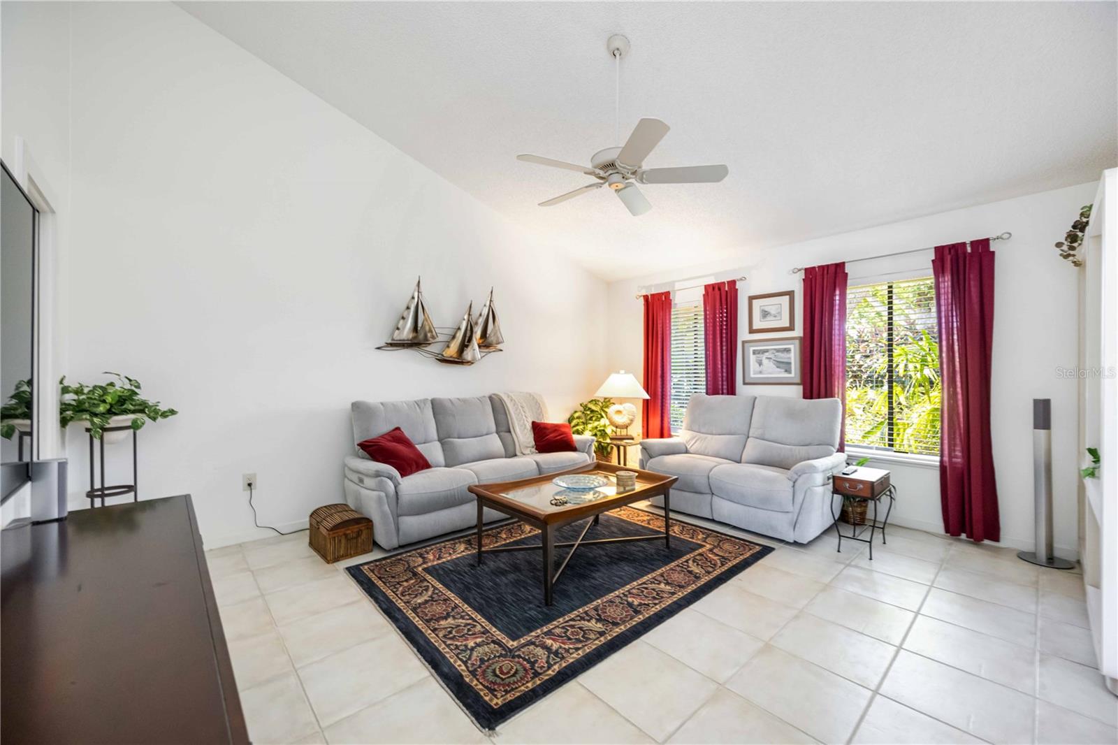 PALM AIRE - Residential