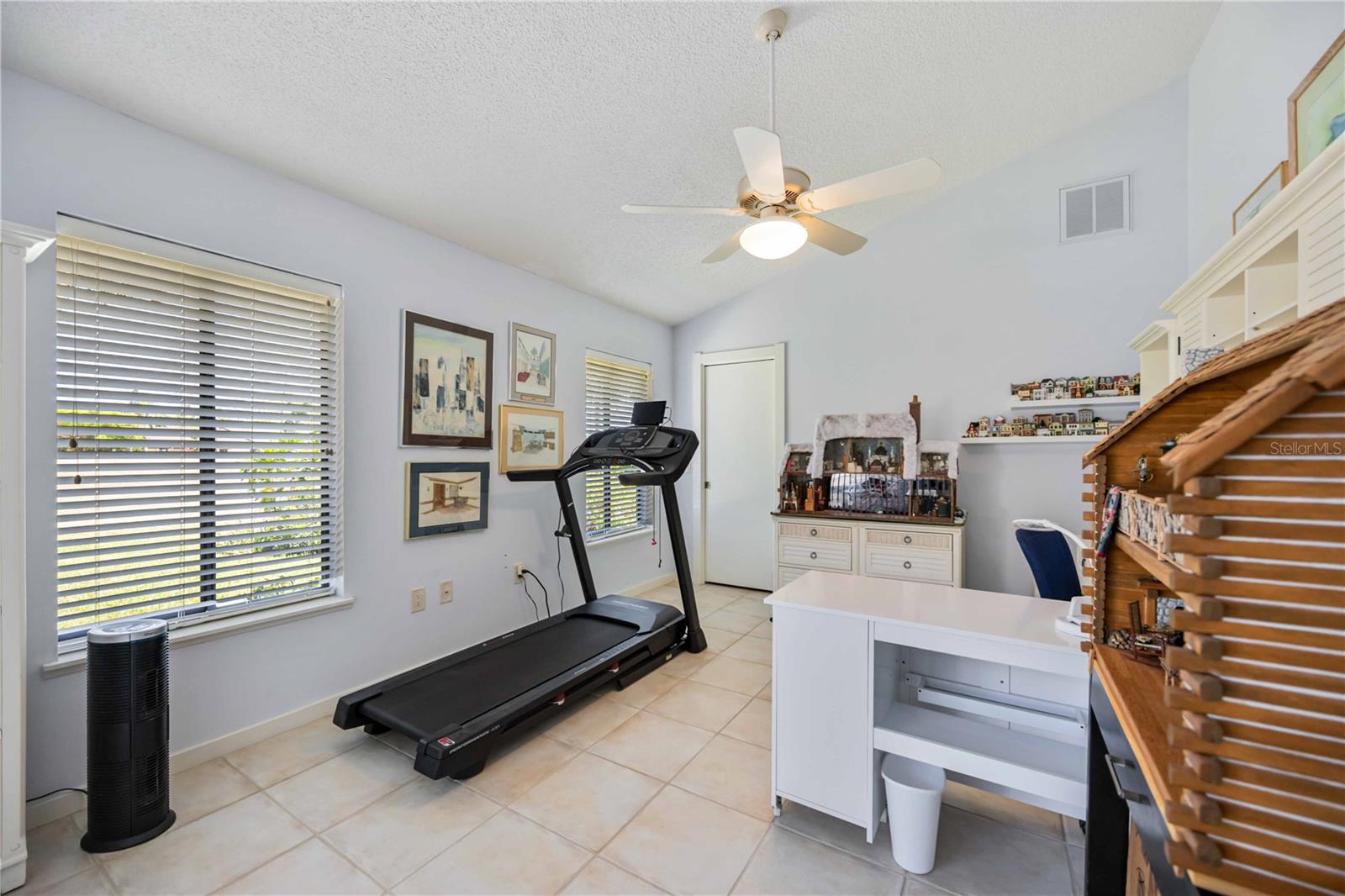 PALM AIRE - Residential