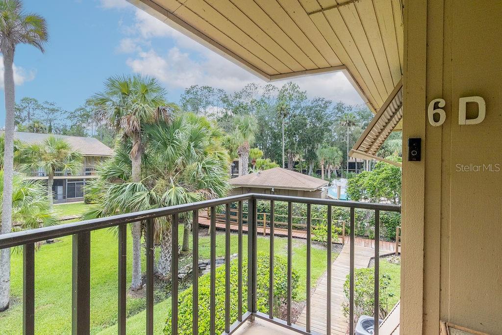 LAKESIDE CONDO APTS - Residential Lease