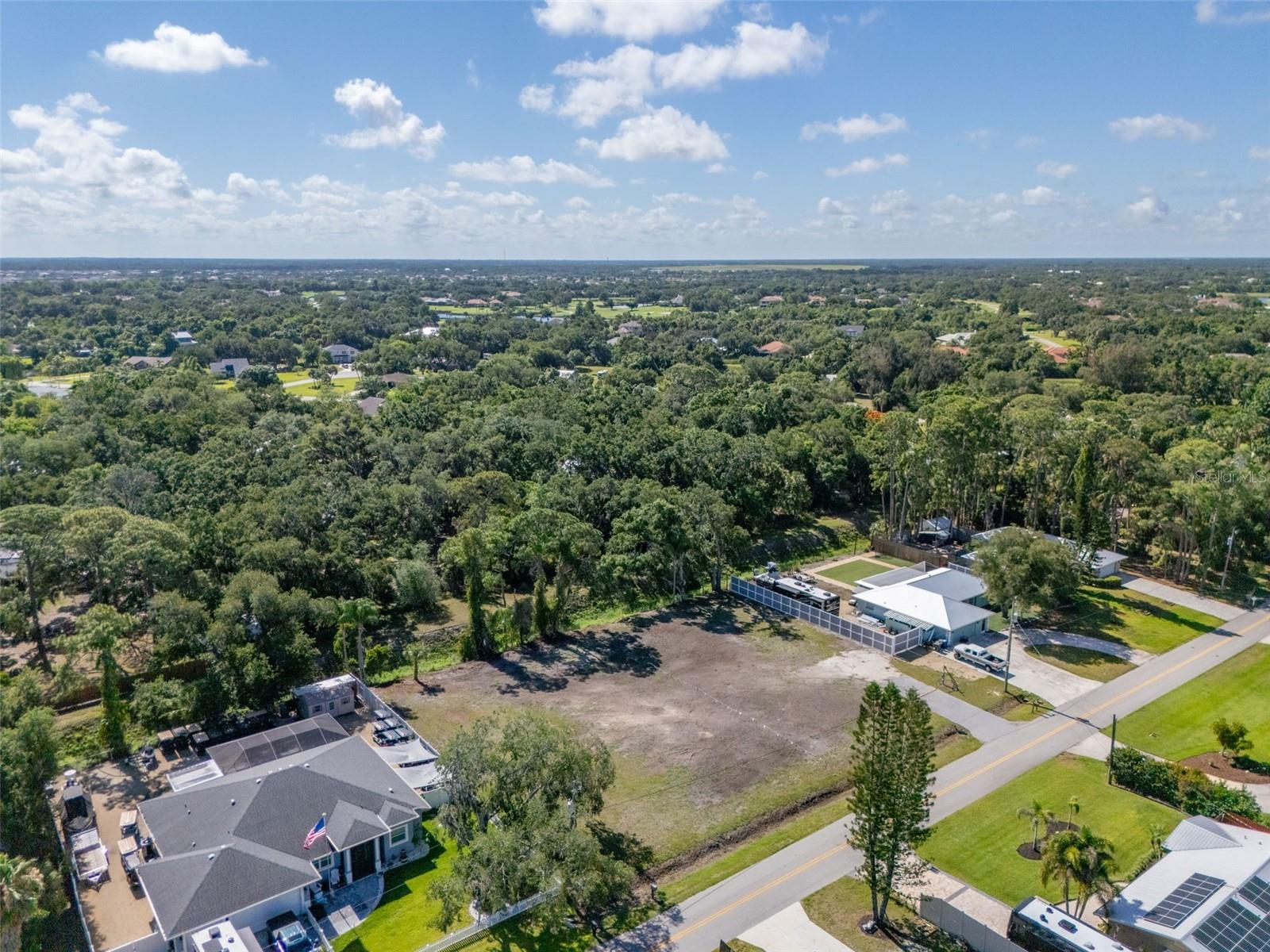 SARASOTA GOLF CLUB COLONY 2 - Land