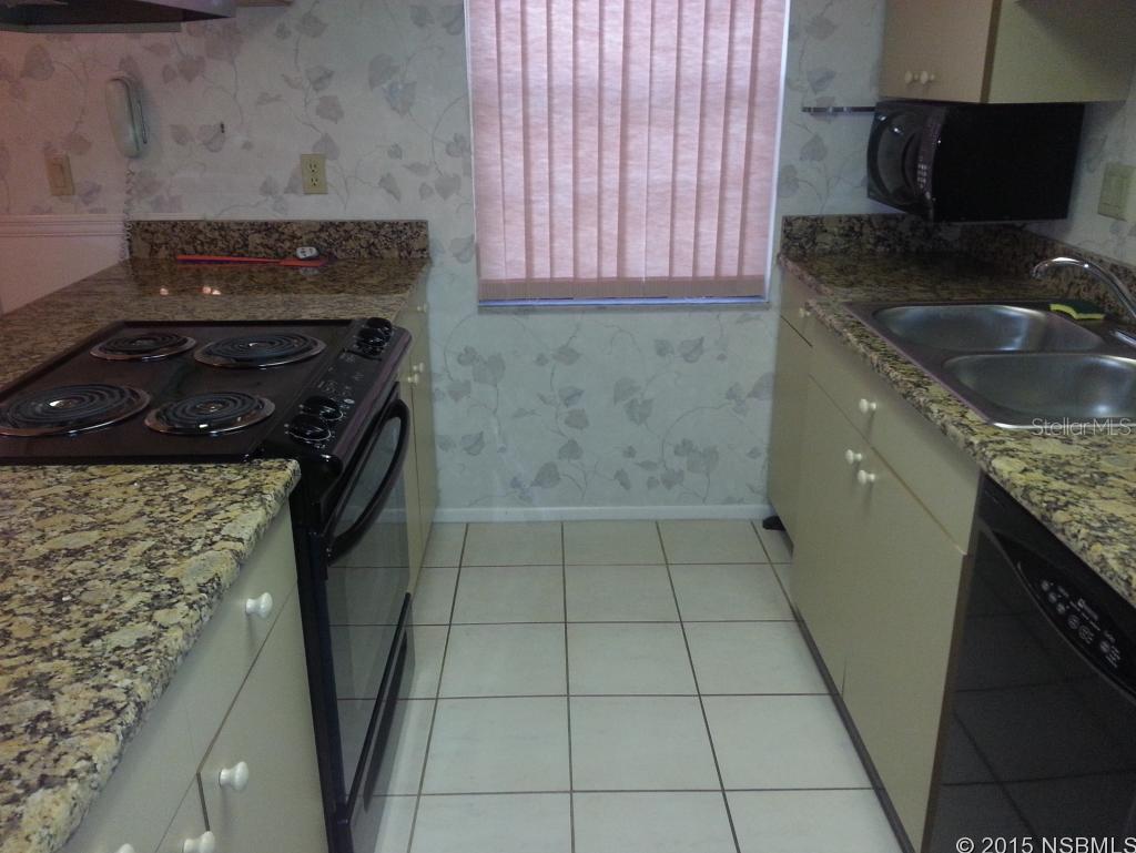 Detwilers Add 01 New Smyrna Bch - Residential Lease