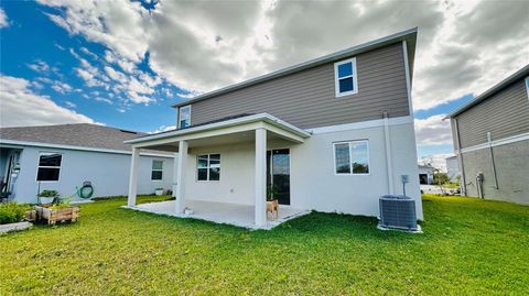 A home in PARRISH