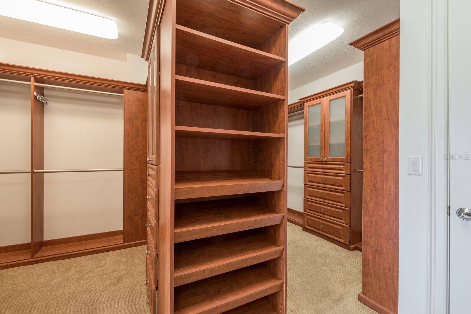 MAJESTIC POINT CONDO - Residential