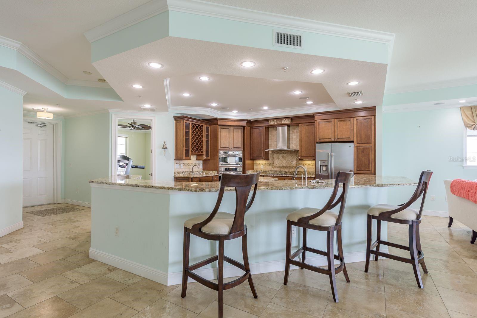 MAJESTIC POINT CONDO - Residential