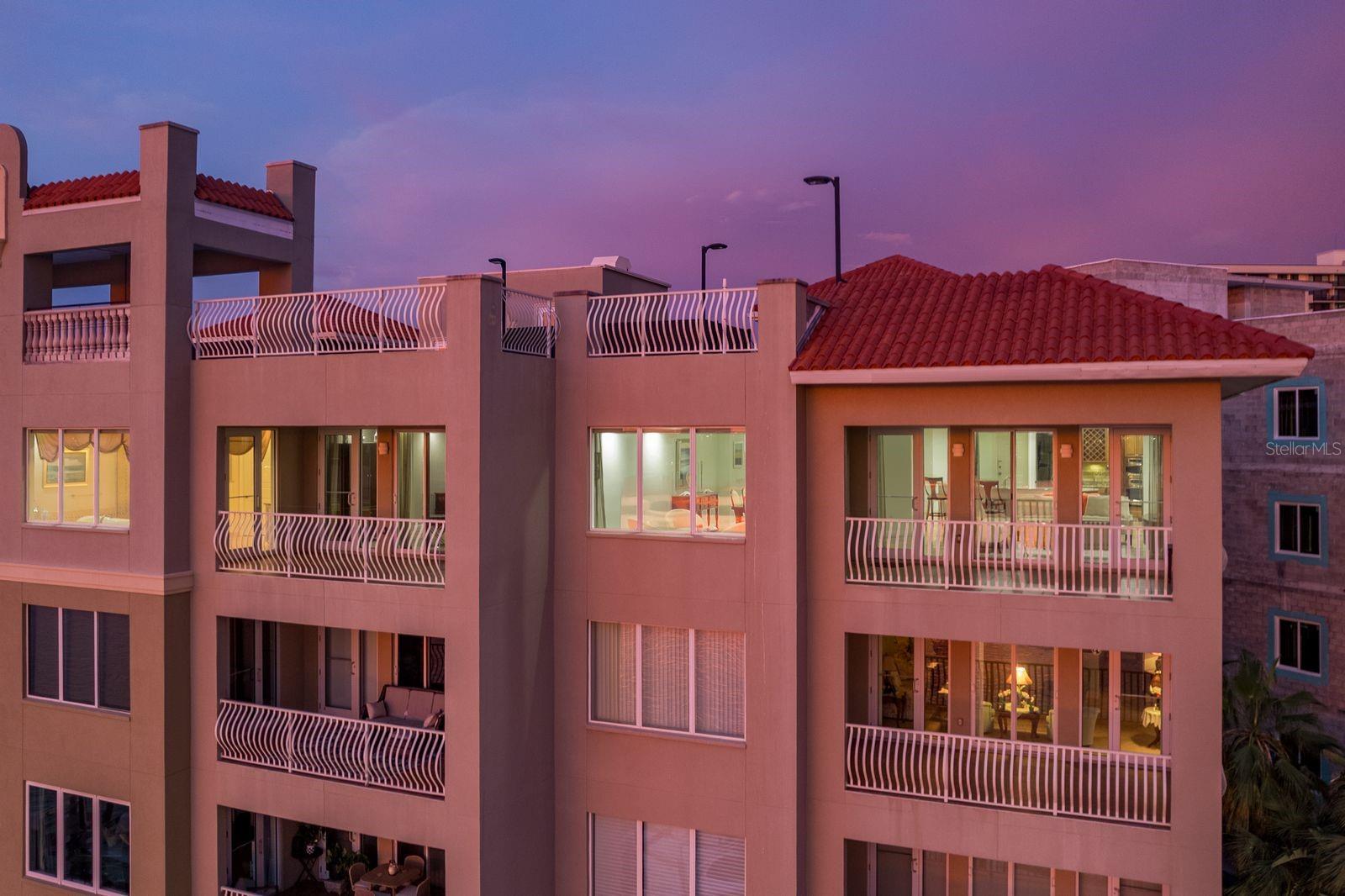 MAJESTIC POINT CONDO - Residential