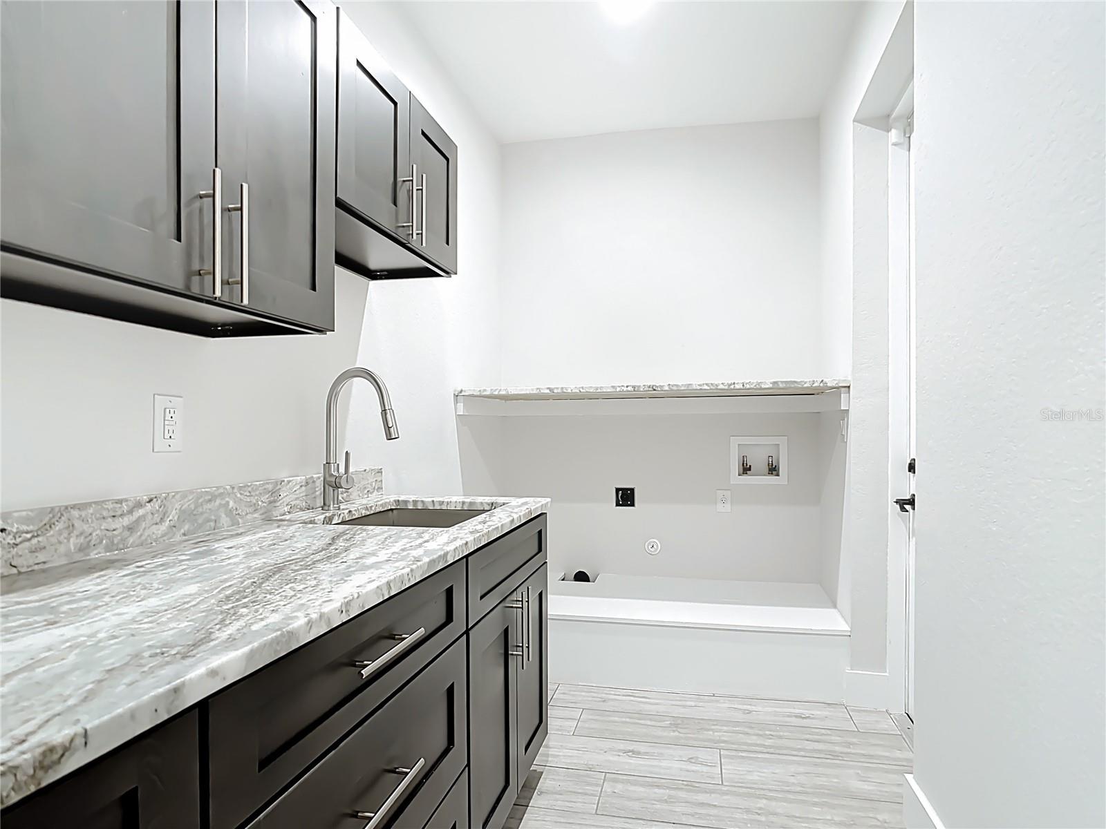 PORT CHARLOTTE SUB - Residential