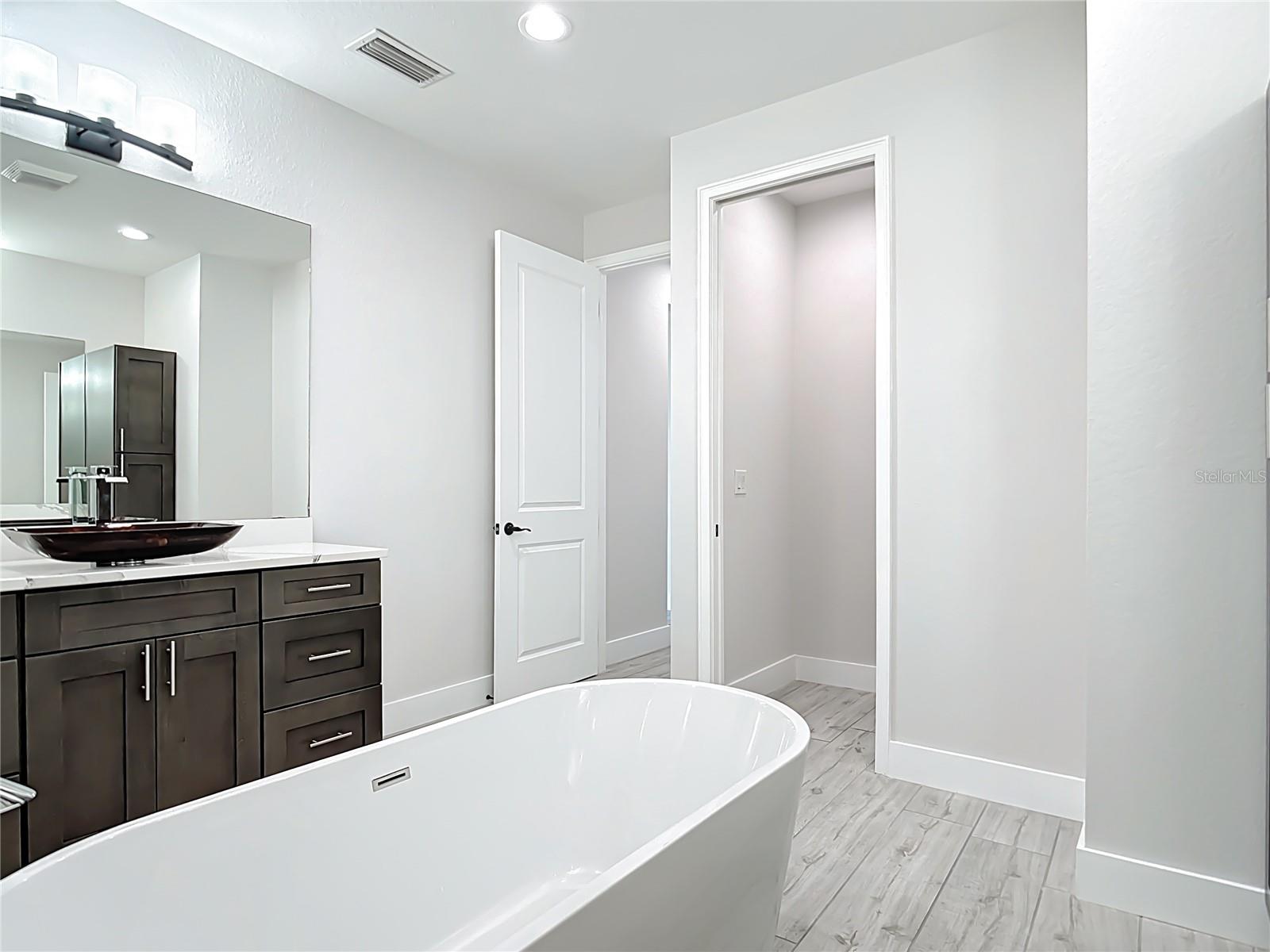 PORT CHARLOTTE SUB - Residential