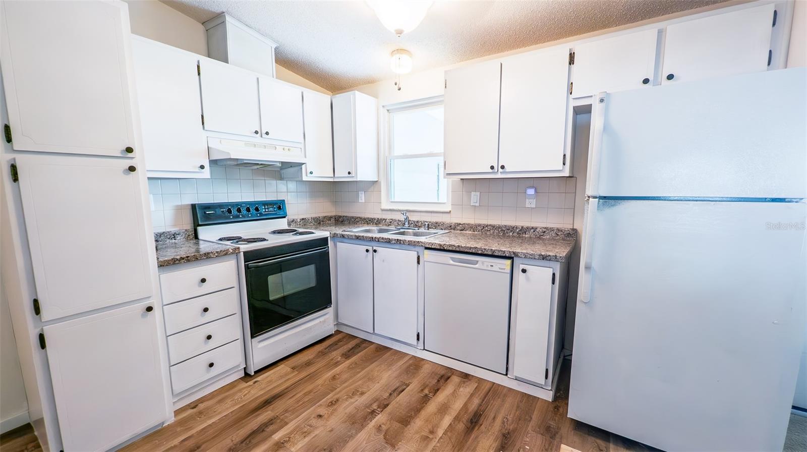 ORANGE BLOSSOM GARDENS UNIT 09 - Residential