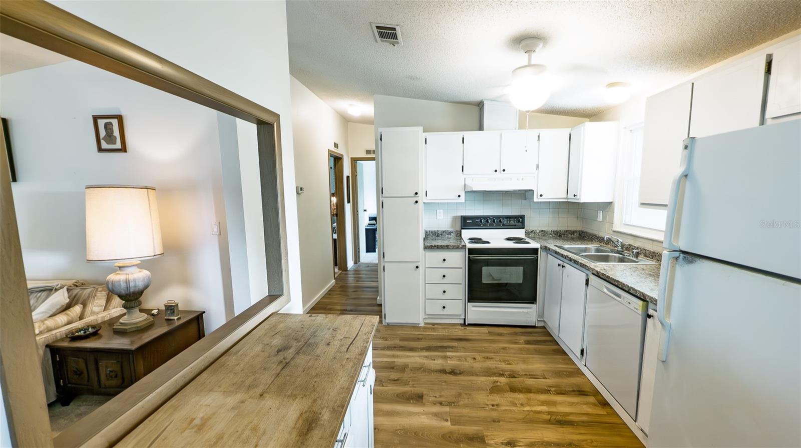 ORANGE BLOSSOM GARDENS UNIT 09 - Residential
