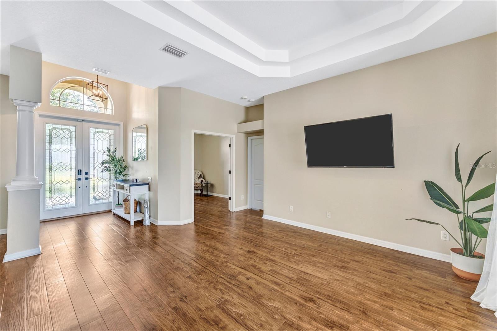 23302 GRACEWOOD CIRCLE