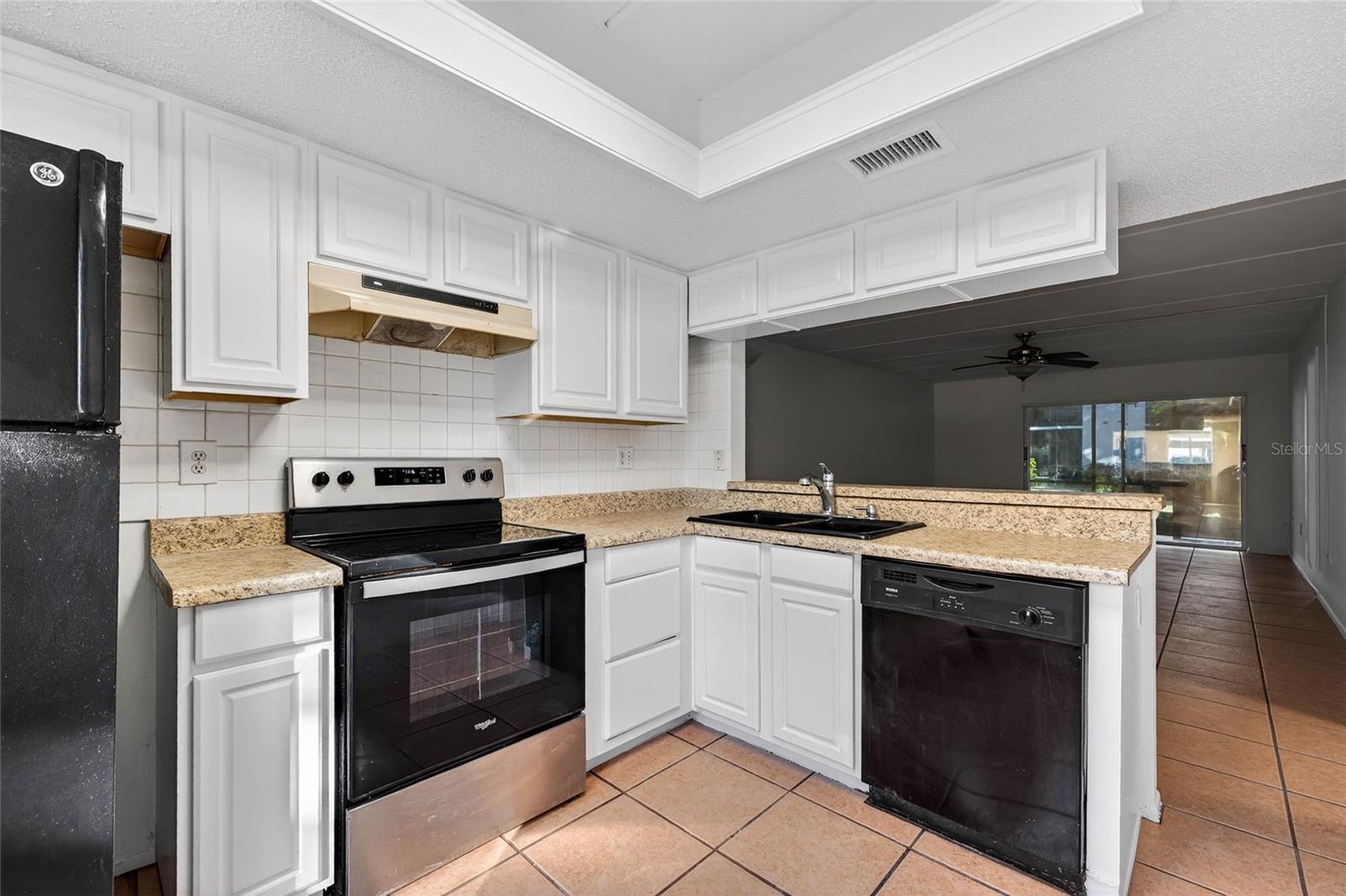 EAST LAKE WOODLANDS CYPRESS ESTATES - Residential