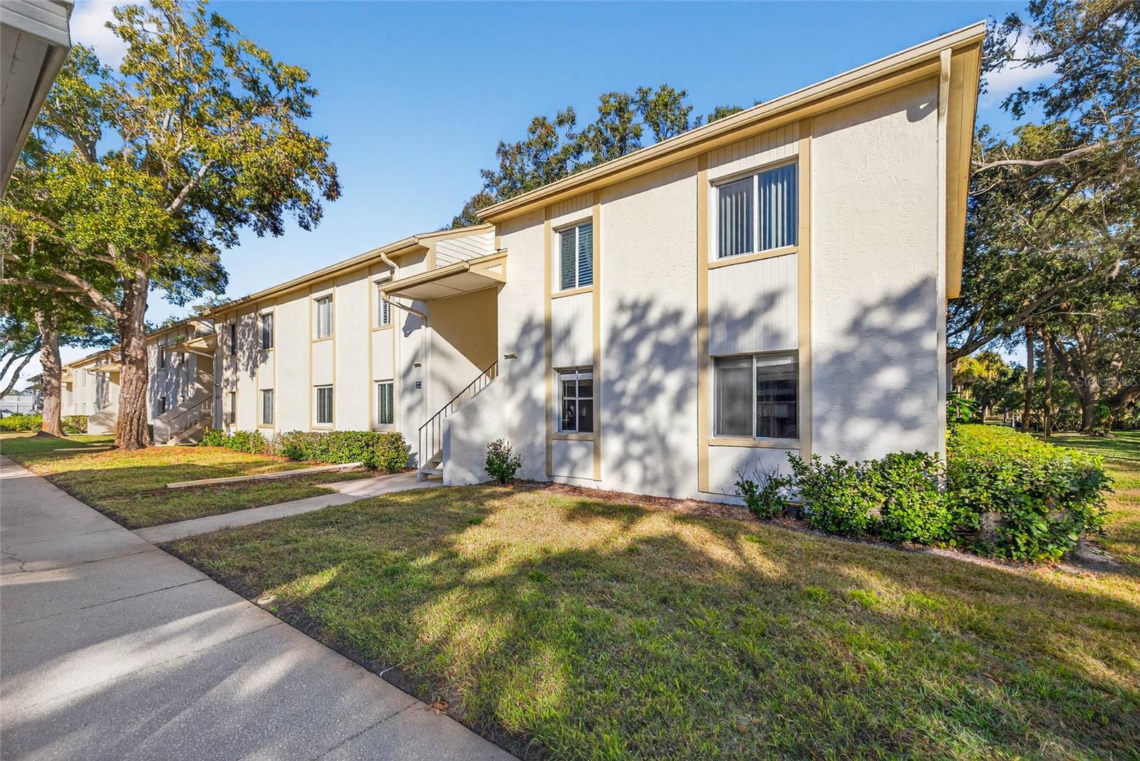 EAST LAKE WOODLANDS CYPRESS ESTATES - Residential