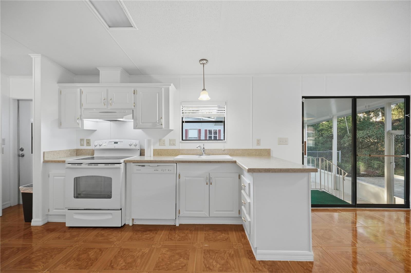 WOODED ACRES 04 - Residential