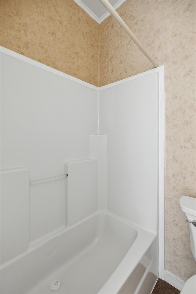 WOODED ACRES 04 - Residential