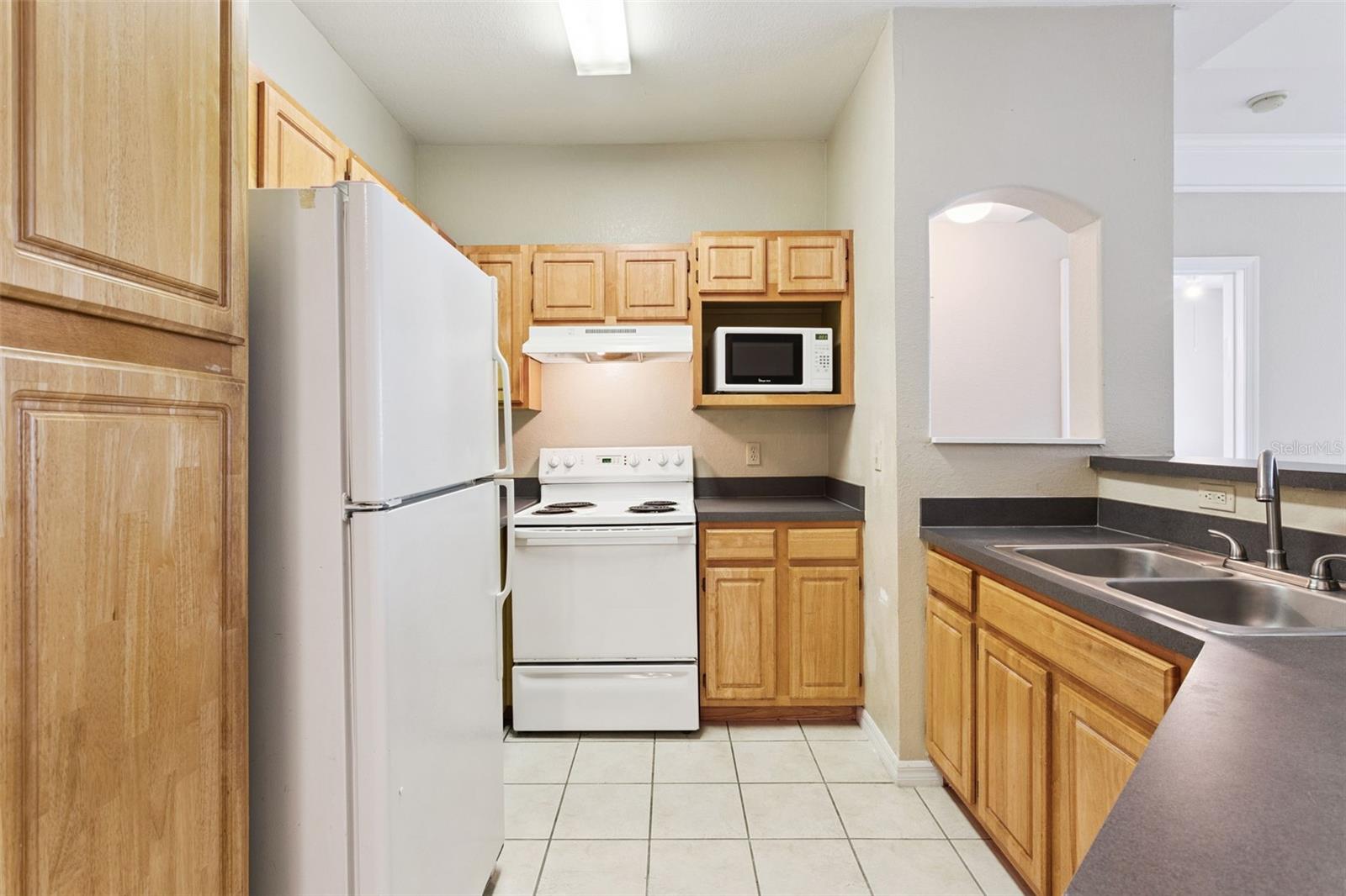 HAMPTONS/METROWEST - Residential