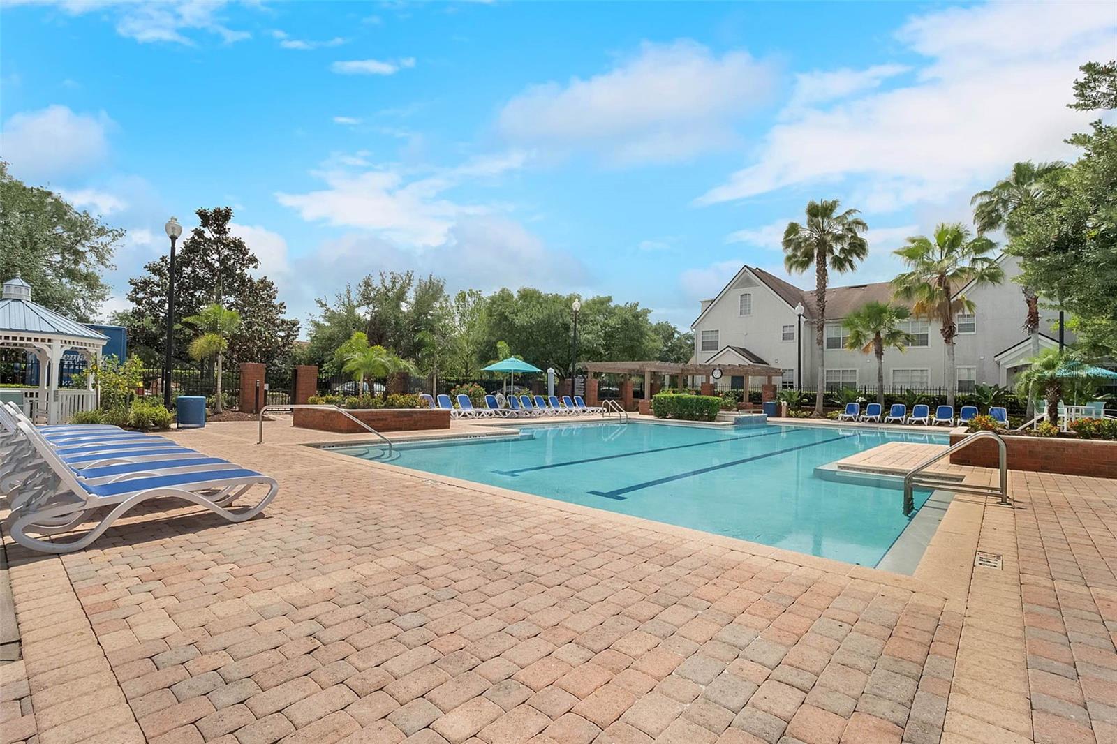 HAMPTONS/METROWEST - Residential