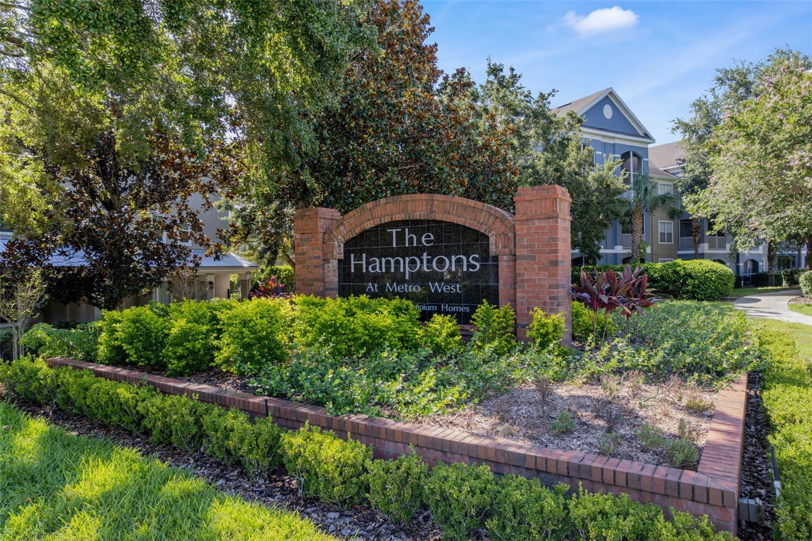 HAMPTONS/METROWEST - Residential