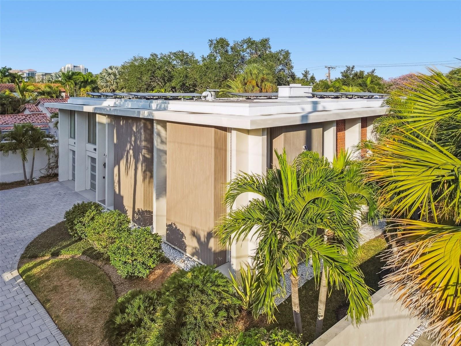 DAVIS ISLANDS PB10 PG52 TO 57 - Residential