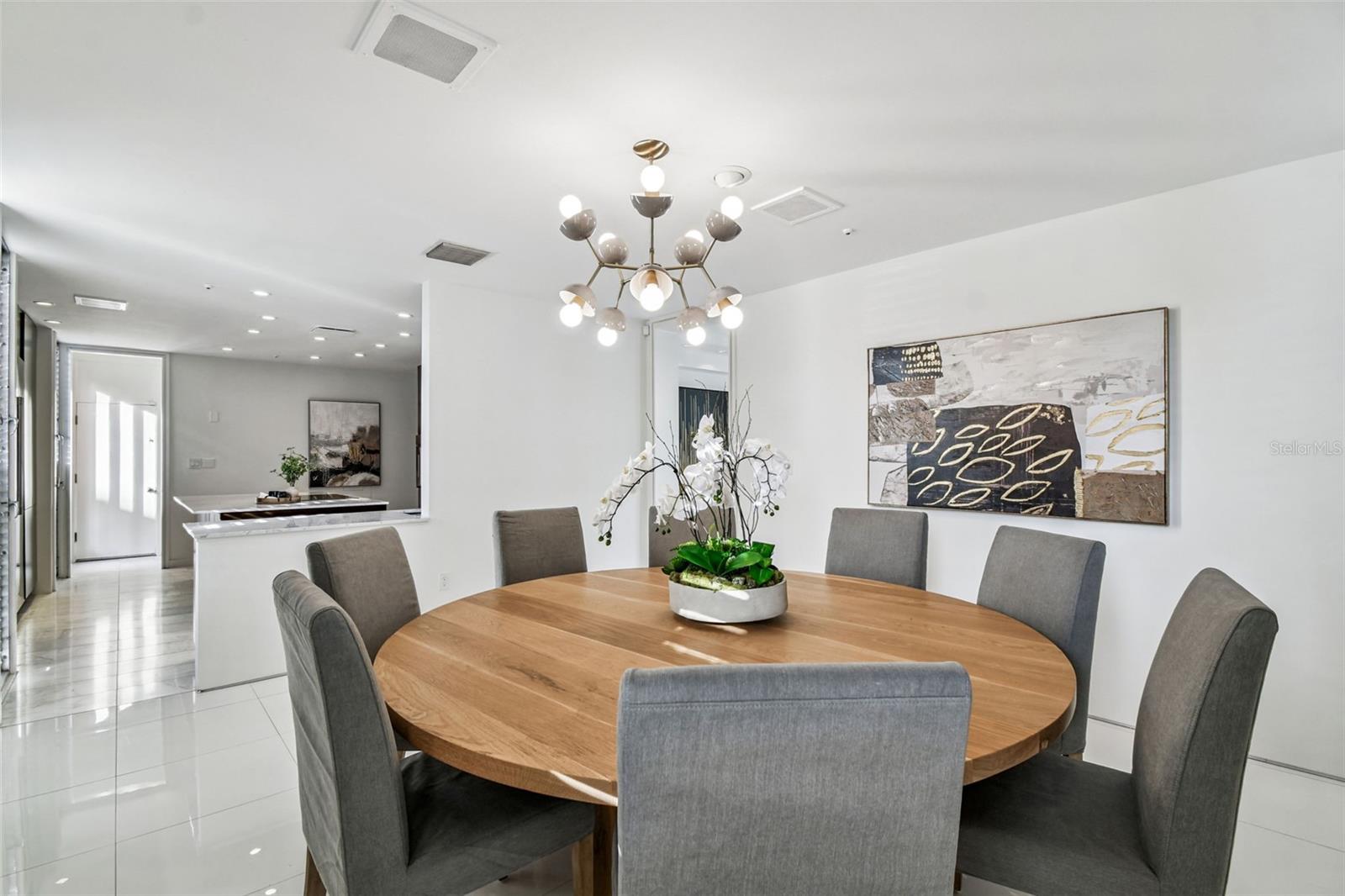 DAVIS ISLANDS PB10 PG52 TO 57 - Residential