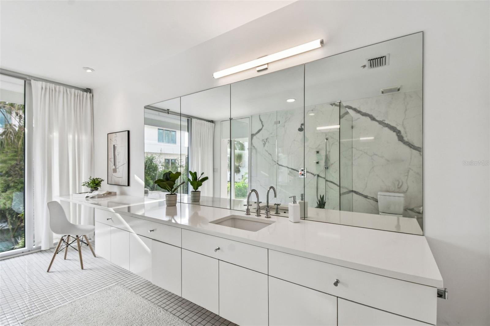 DAVIS ISLANDS PB10 PG52 TO 57 - Residential