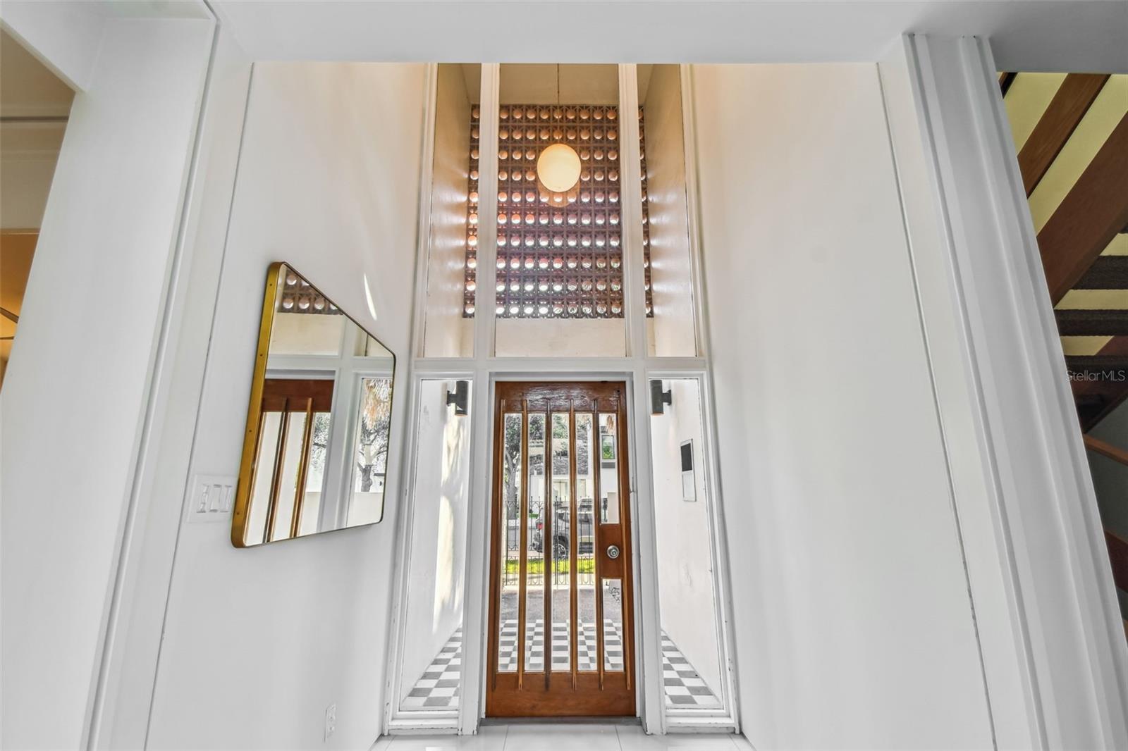 DAVIS ISLANDS PB10 PG52 TO 57 - Residential