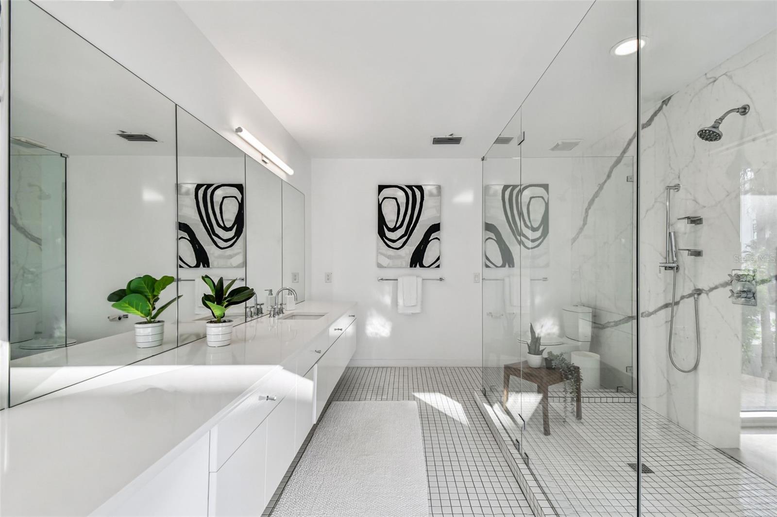 DAVIS ISLANDS PB10 PG52 TO 57 - Residential