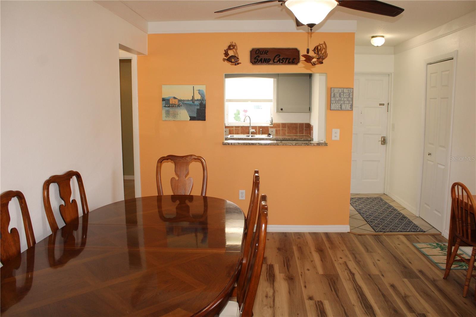 OAKWOOD VILLAS SEC A - Residential Lease