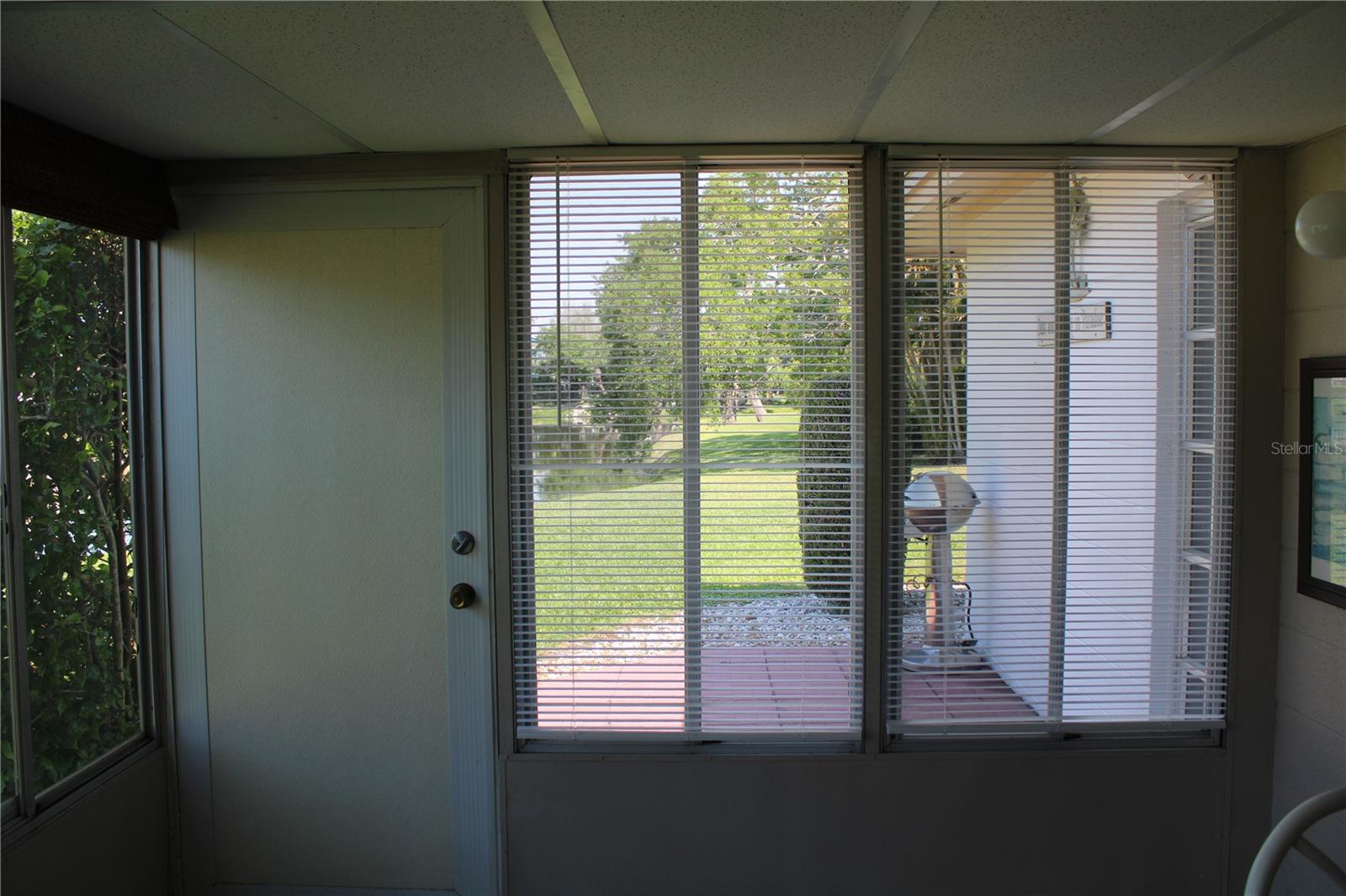 OAKWOOD VILLAS SEC A - Residential Lease