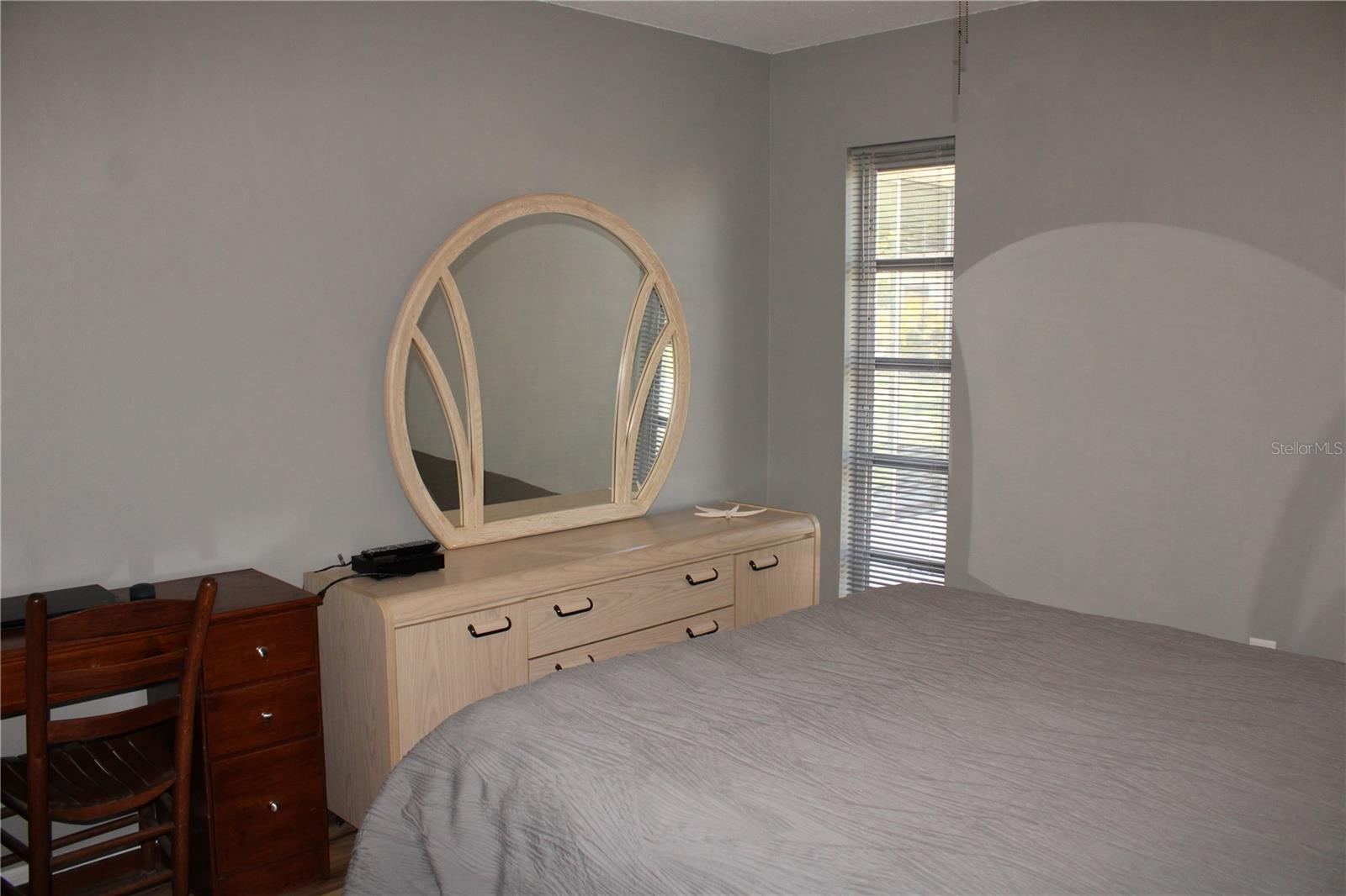 OAKWOOD VILLAS SEC A - Residential Lease