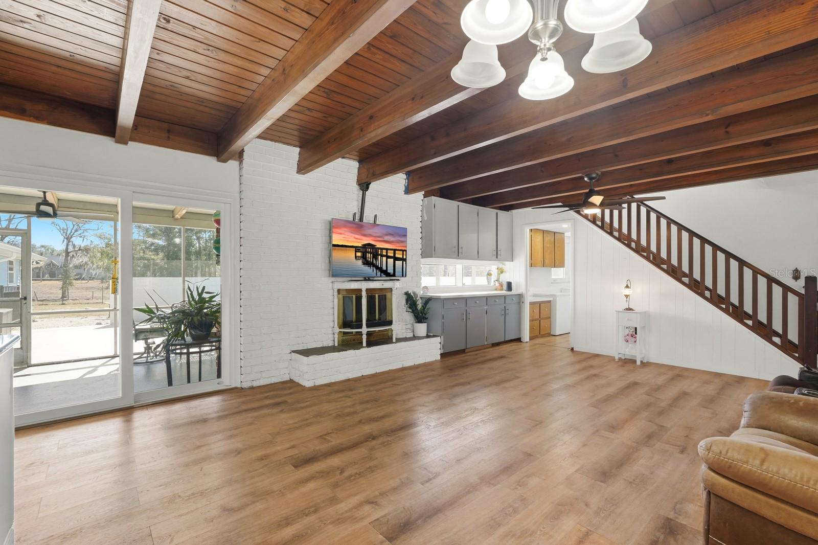 100-UNICORPORATED-WESTSIDE - Residential