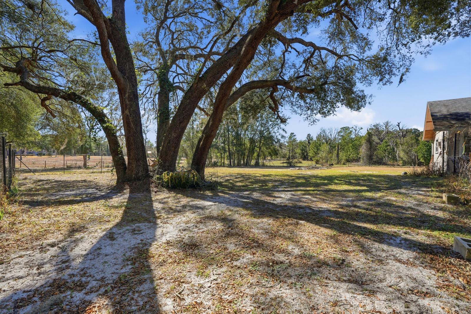 100-UNICORPORATED-WESTSIDE - Residential