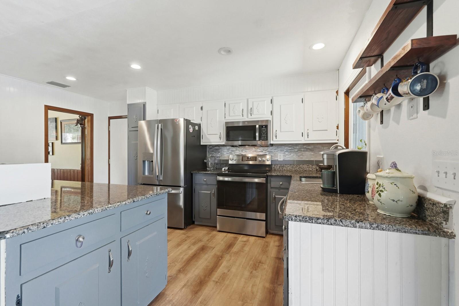 100-UNICORPORATED-WESTSIDE - Residential