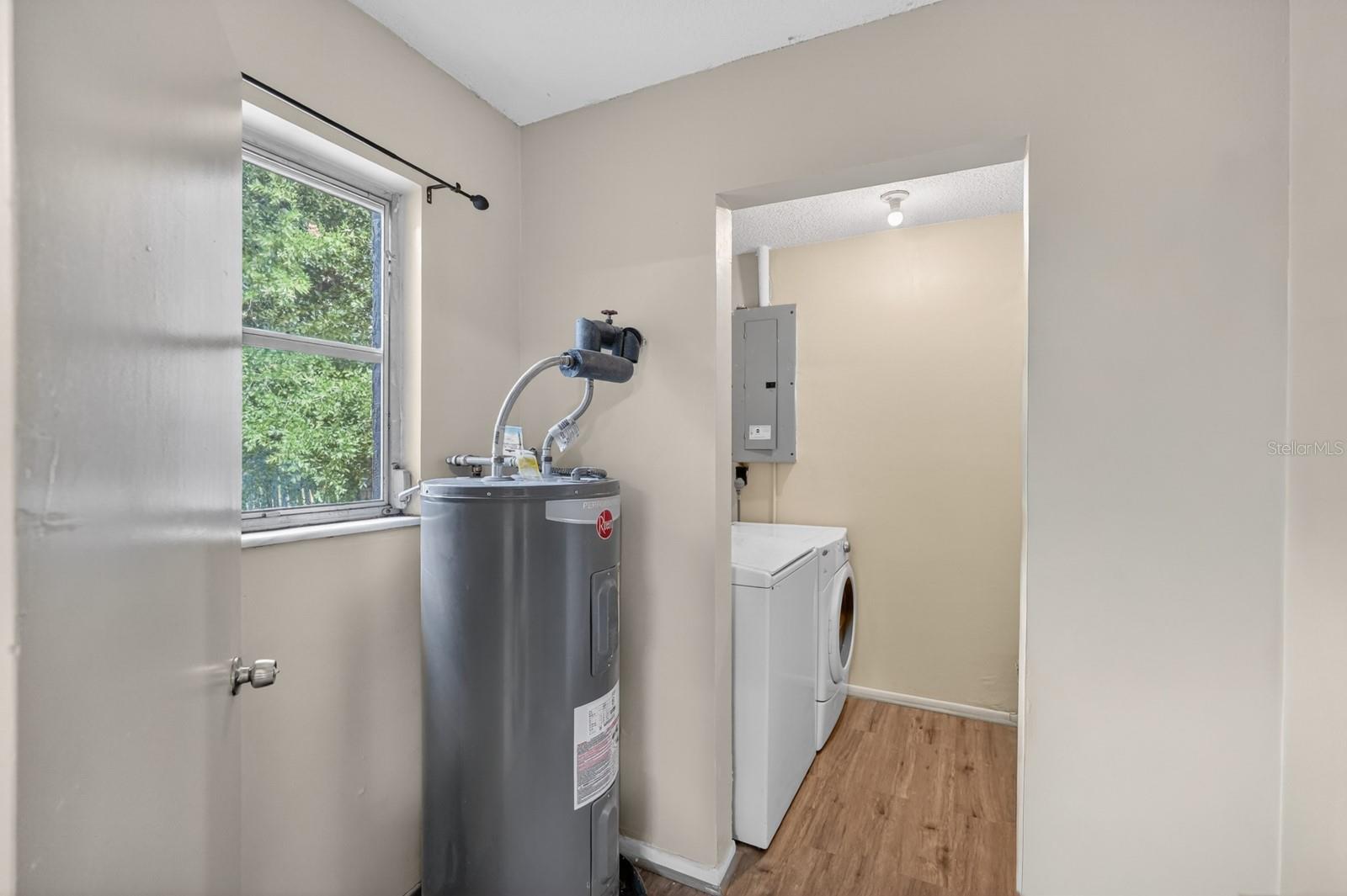 CEDAR HIGHLAND UNIT 01 - Residential