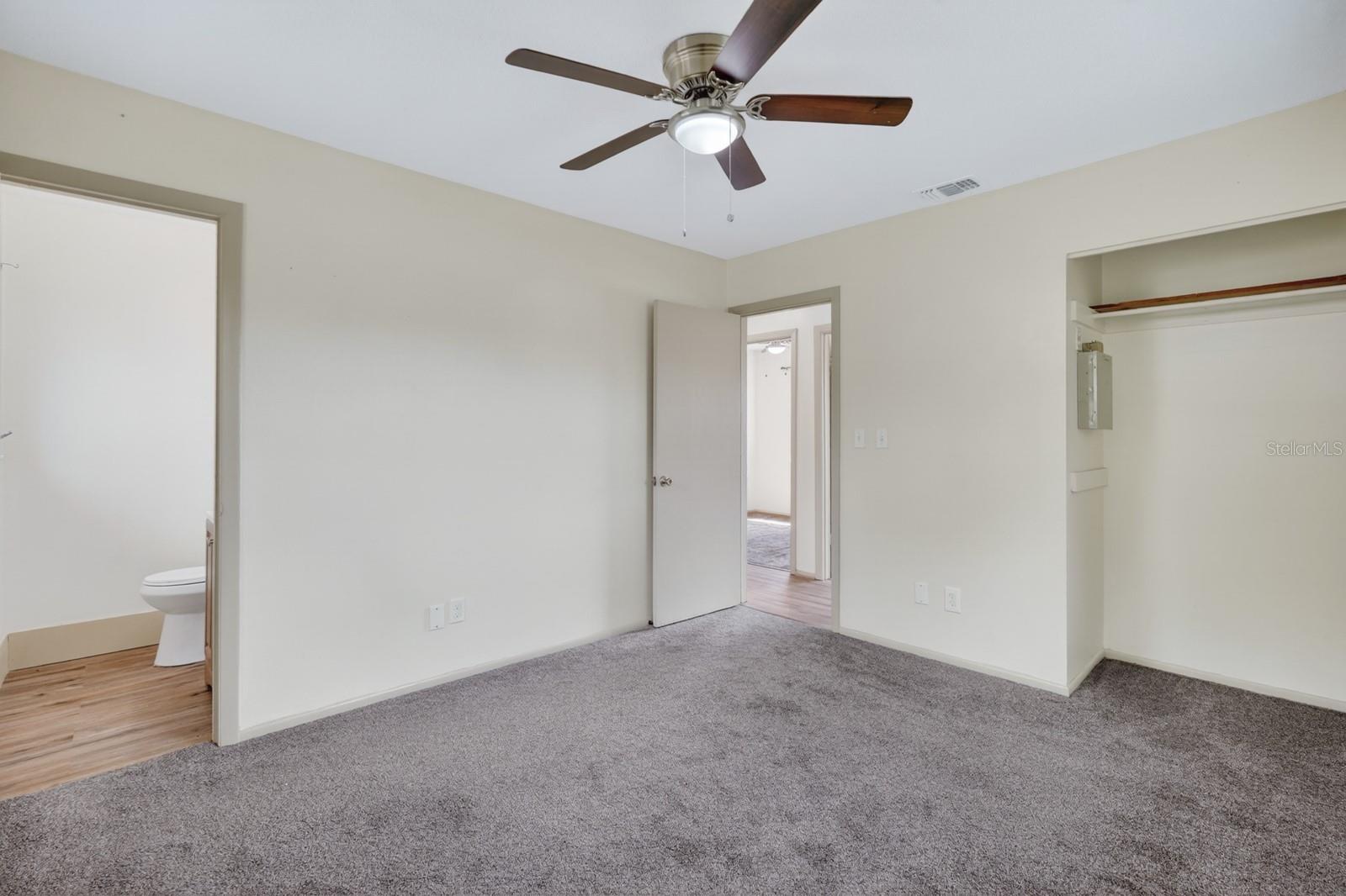 CEDAR HIGHLAND UNIT 01 - Residential